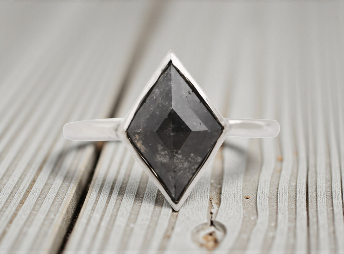 Salt and Pepper Diamond Ring, 14K Gold Engagement Bezel Ring, Natural Gray Kite Diamond Ring, Gift for Women