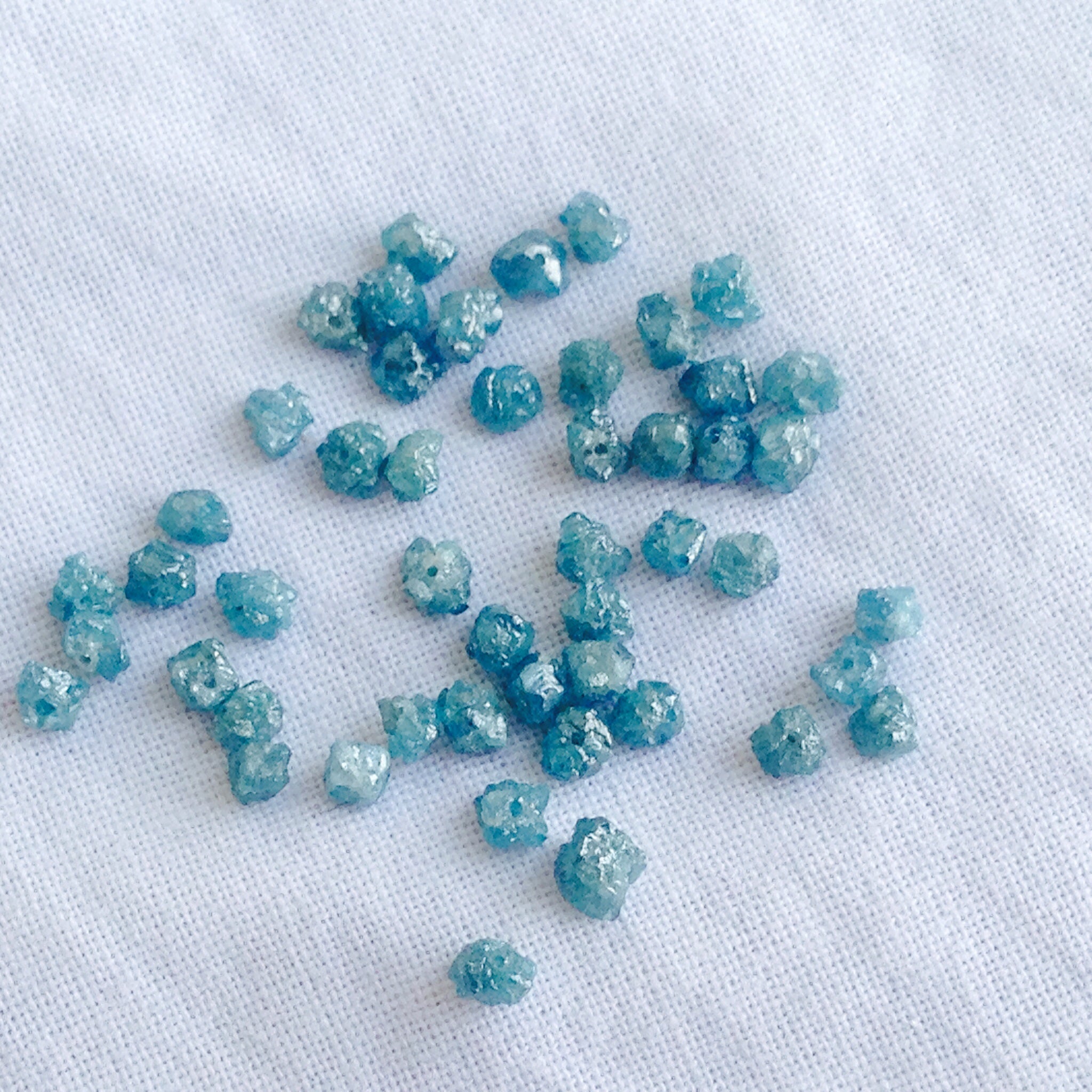 1.00 Ct 2.00-2.50 MM Natural Blue Rough Loose Diamond Beads wt Drilled Hole
