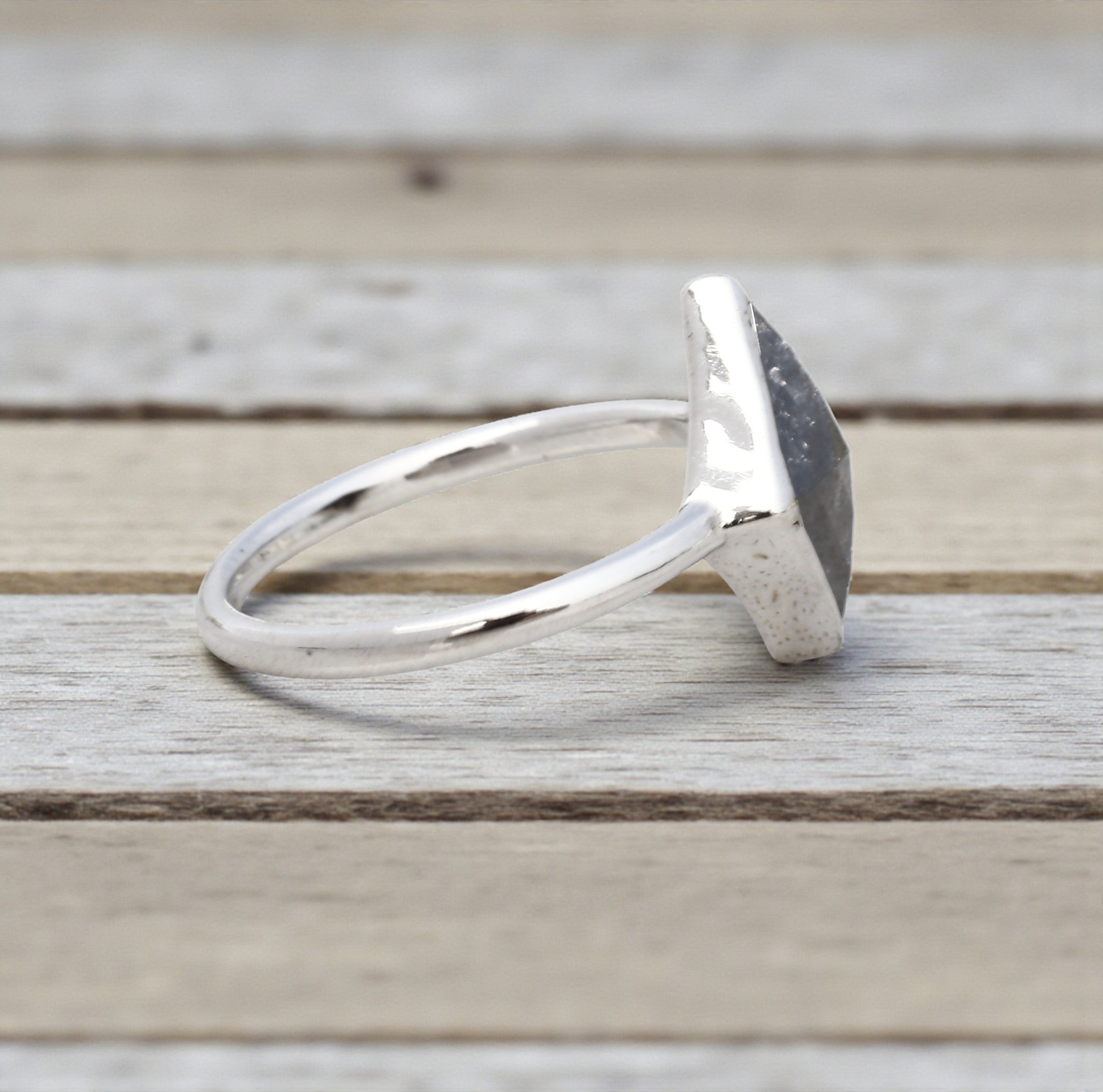 Salt and Pepper Diamond Ring, 14K Gold Engagement Bezel Ring, Natural Gray Kite Diamond Ring, Gift for Women