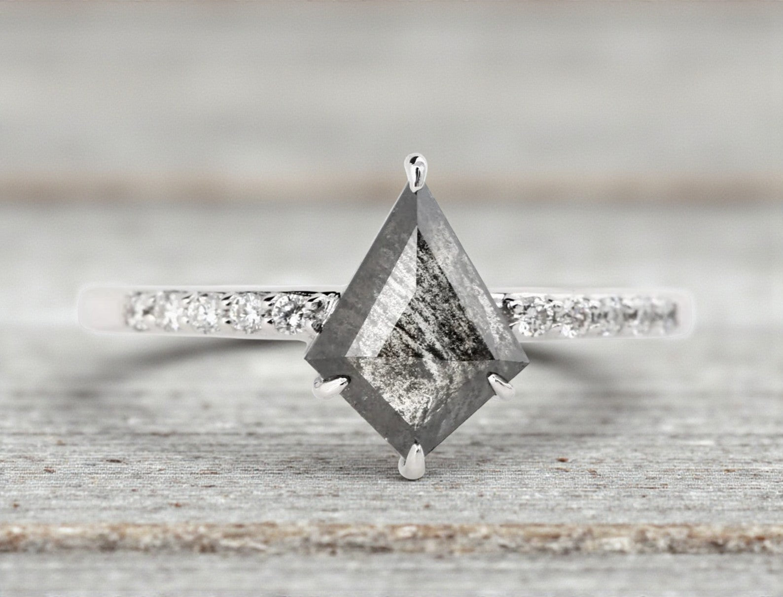 Kite Salt and Pepper Diamond Ring, 14K Gold Engagement Ring, Natural Gray Diamond Ring, Gift for Her