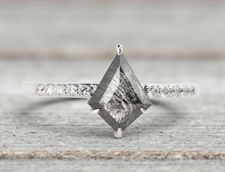 Kite Salt and Pepper Diamond Ring, 14K Gold Engagement Ring, Natural Gray Diamond Ring, Gift for Her