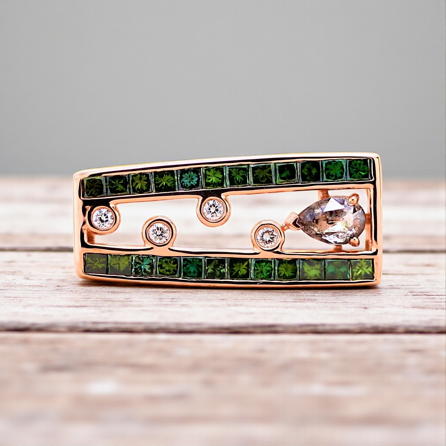 Green Princess Diamond Ring, 14K Gold Engagement Ring, Natural Pear Diamond Ring, Gift for Her