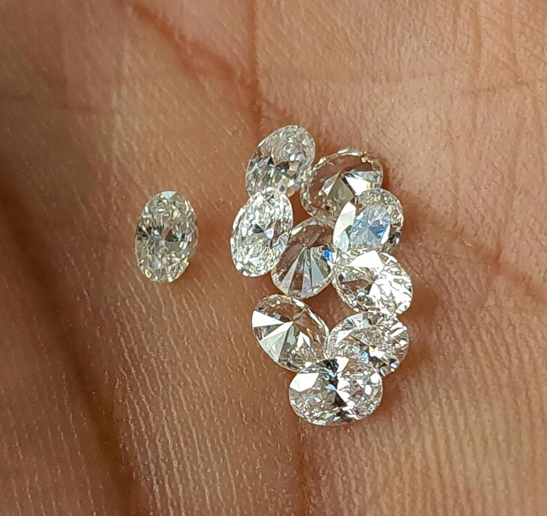 4.00 x 3.00 MM White Diamond F-G Color VS-SI Clarity Oval Diamond, Natural Loose Diamond for Jewelry